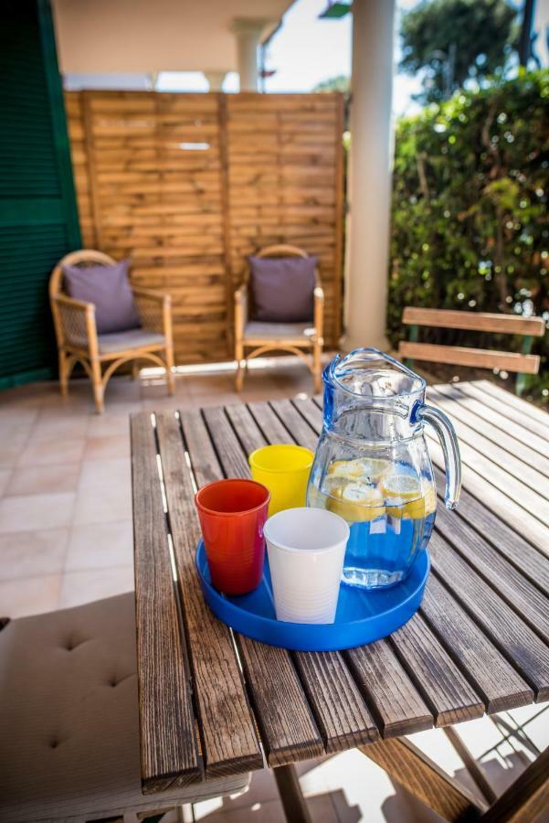 Riviera Residence มารินา ดิ เปียตราซันตา ภายนอก รูปภาพ